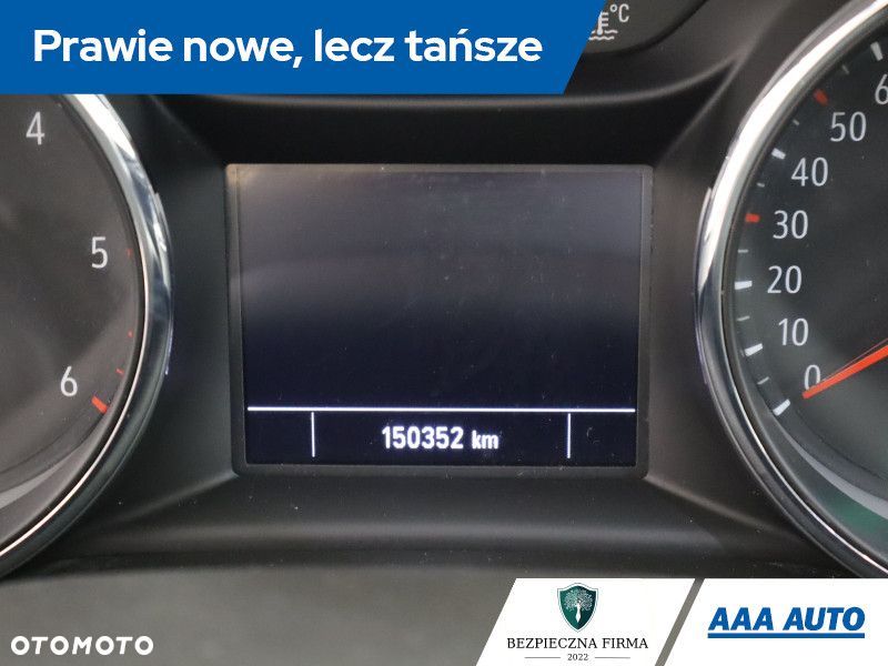 Opel Insignia - 13