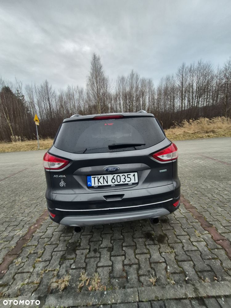 Ford Kuga 1.5 EcoBoost 2x4 Titanium - 8