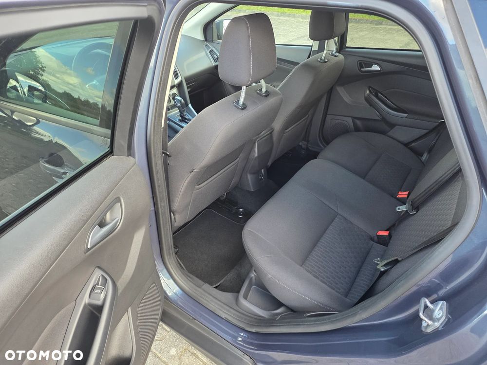 Ford Focus 1.6 TI-VCT Champions Edition - 16