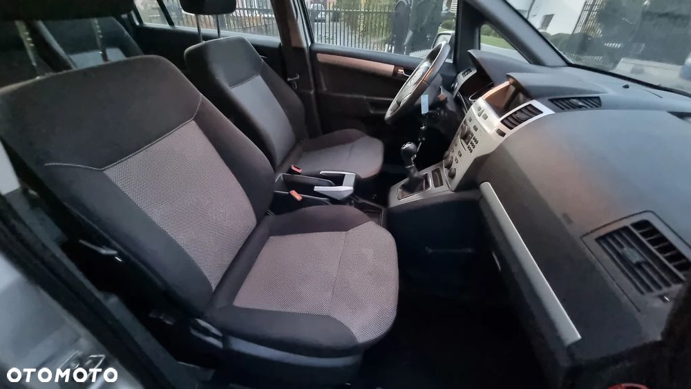 Opel Zafira 1.8 Easytronic Edition 111 Jahre - 12