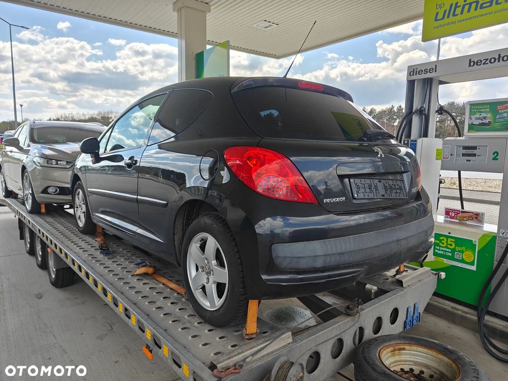 Peugeot 207 95 VTi Tendance - 2