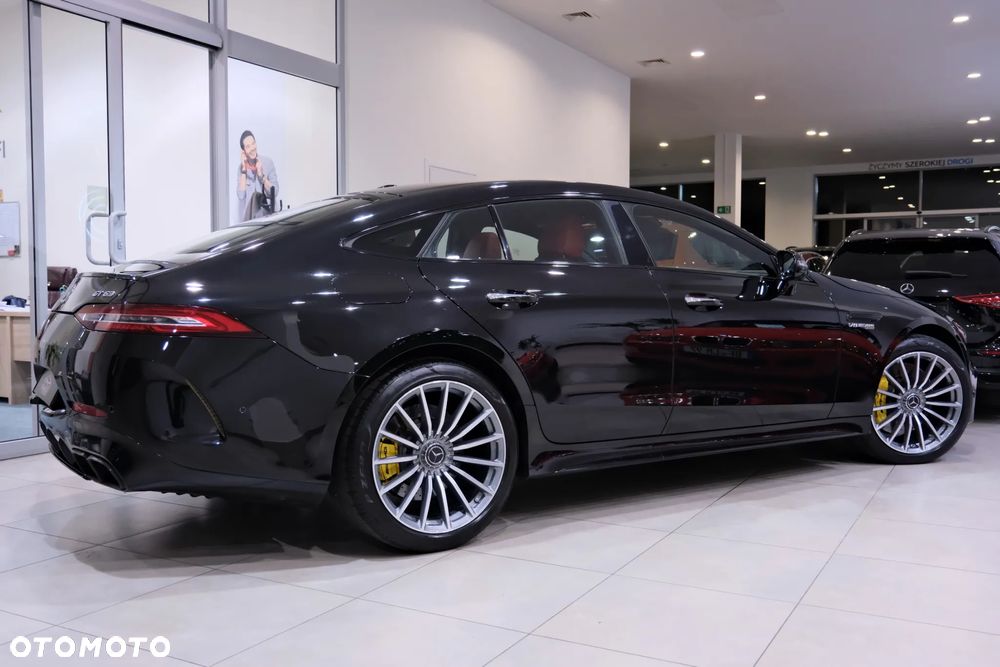 Mercedes-Benz AMG GT 63 4Matic Speedshift MCT 9G - 10