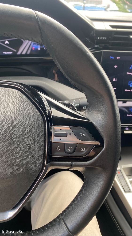 Peugeot 308 SW 1.5 BlueHDi Allure EAT8 - 31