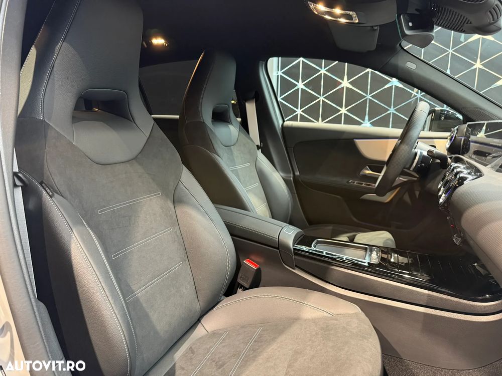 Mercedes-Benz A 200 MHEV 7G-DCT Sedan - 14