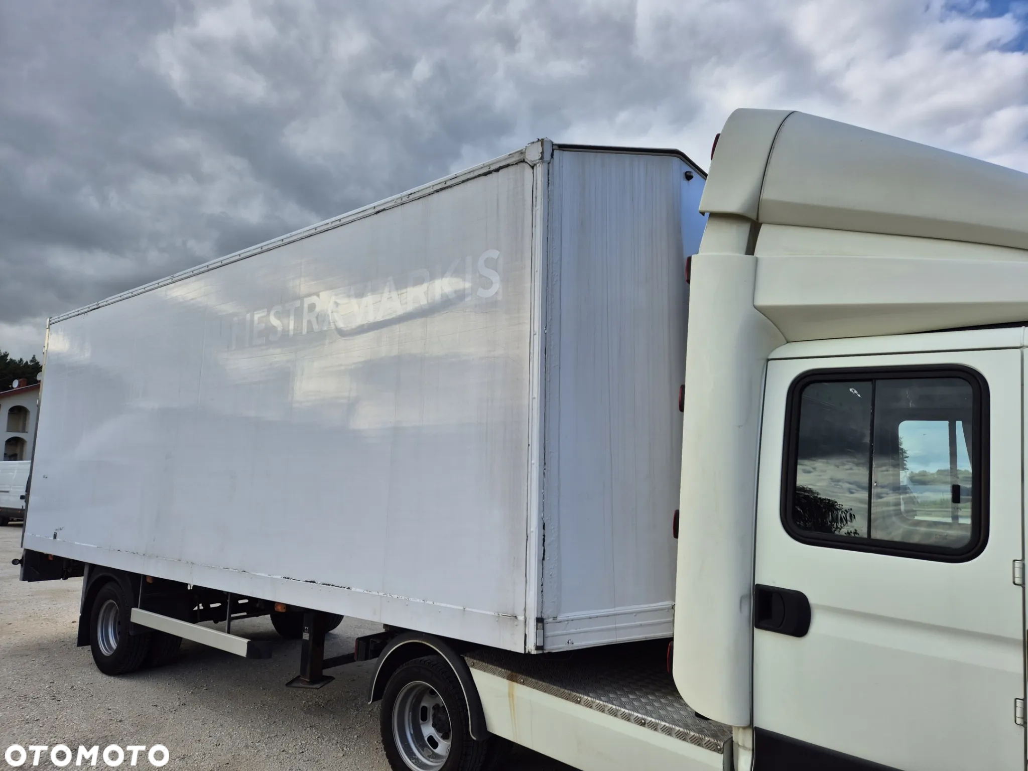Iveco Ciągnik siodłowy 35c17 - 9