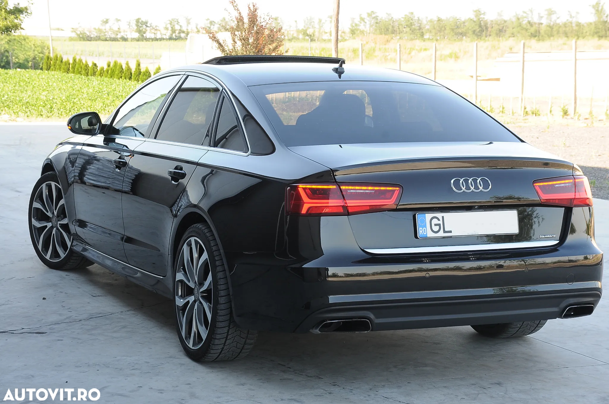 Audi A6 - 4