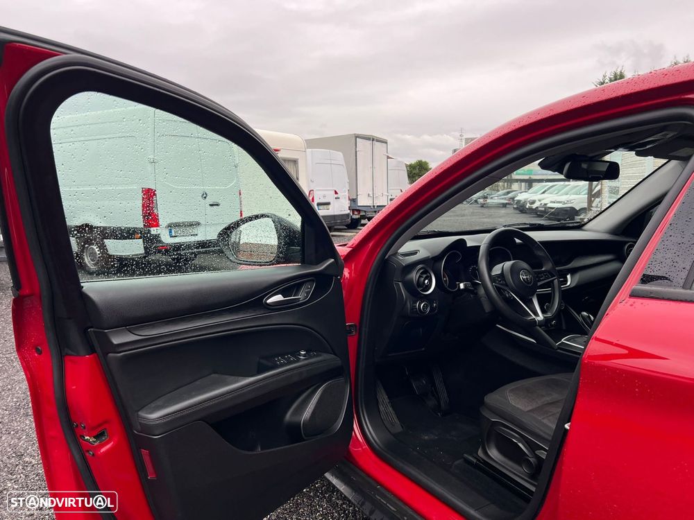 Alfa Romeo Stelvio 2.2 D Super AT8 - 15