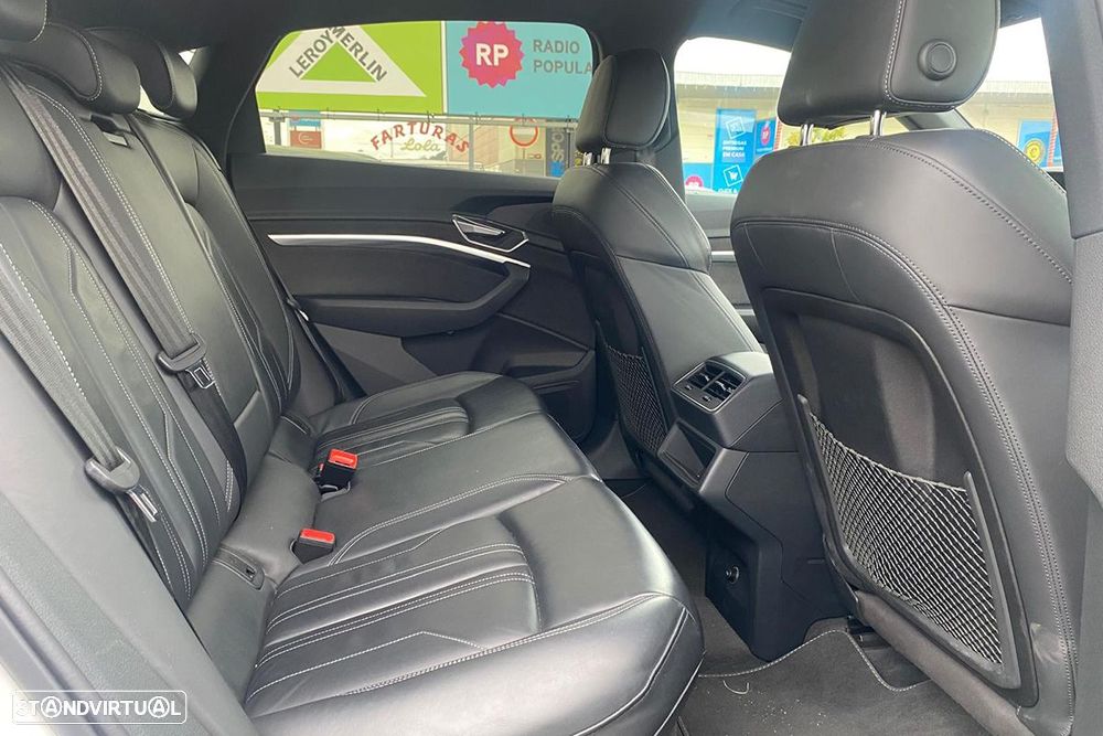 Audi Q8 e-Tron Sportback 50 quattro S line - 15