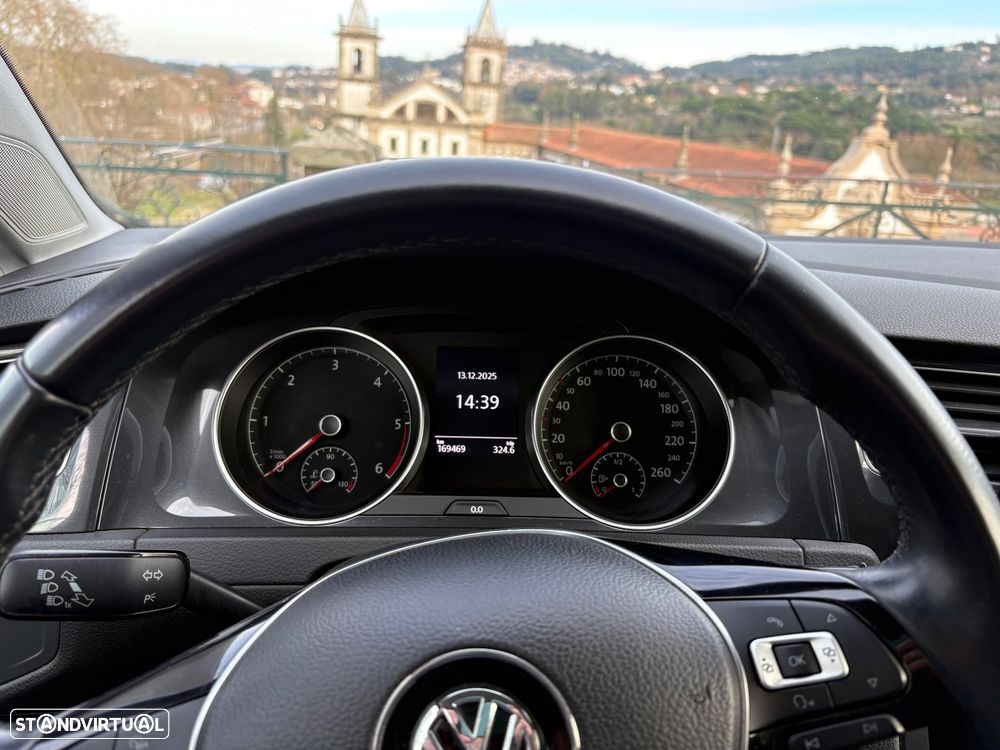 VW Golf 1.6 TDI R-Line - 3