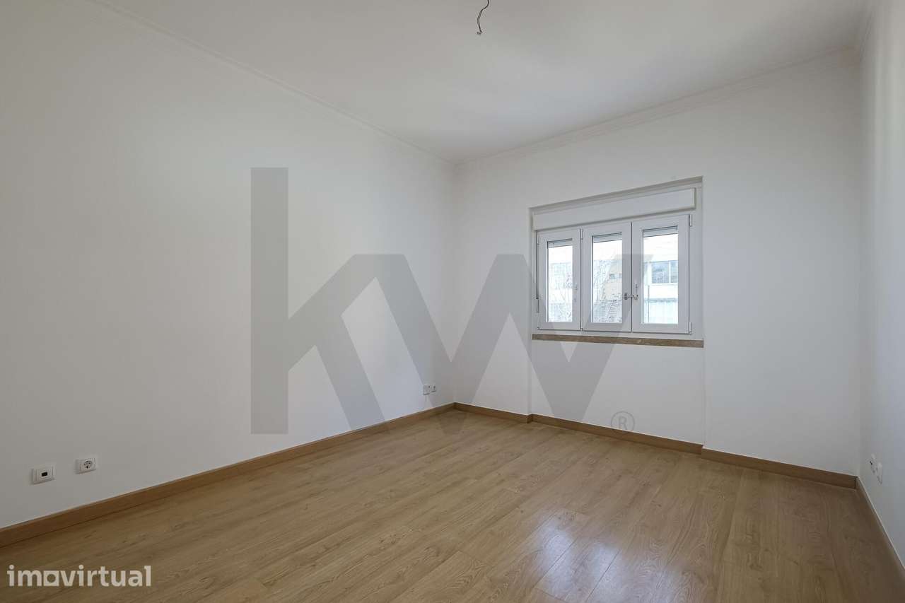 Apartamento T2 em Campo de Ourique - Arrendamento - Grande imagem: 5/10