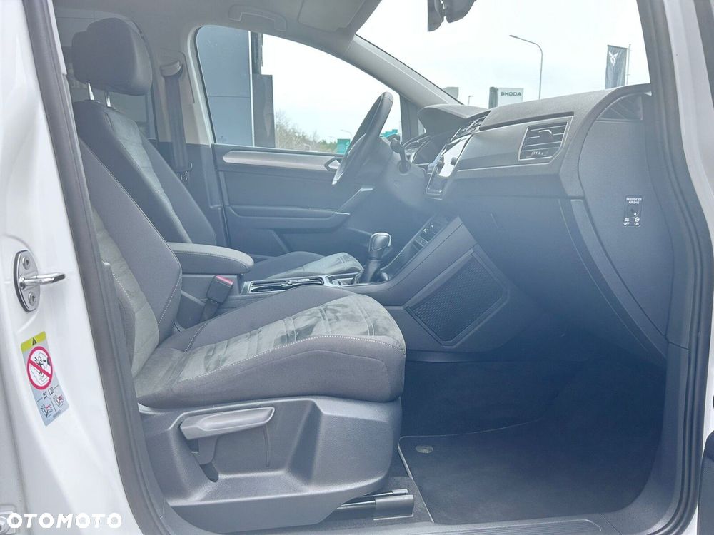 Volkswagen Touran 1.5 TSI EVO Special Edition DSG - 11