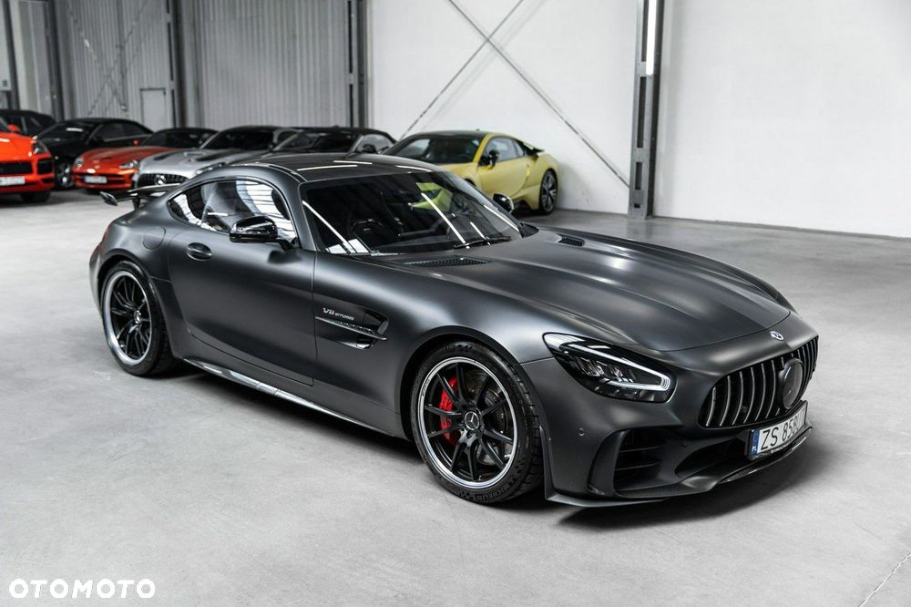 Mercedes-Benz AMG GT - 6