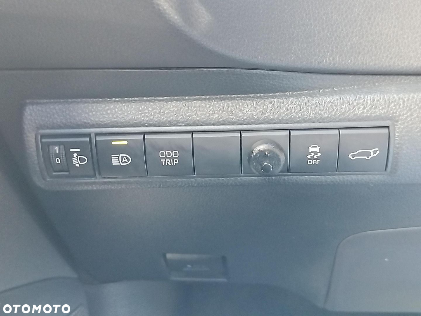 Toyota Corolla - 18