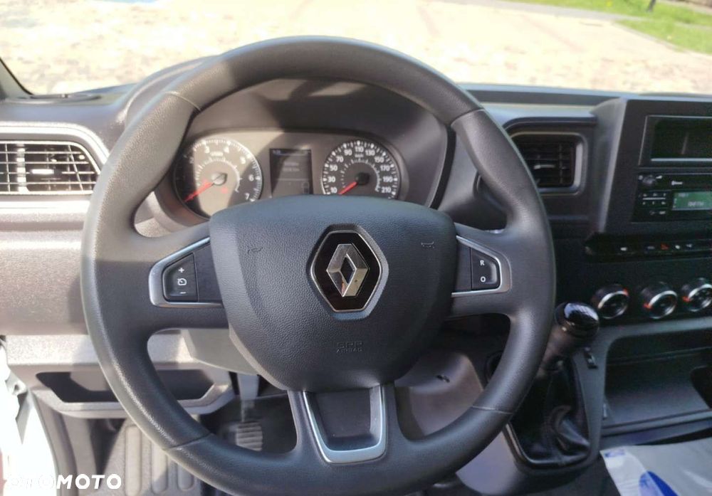 Renault Master - 17