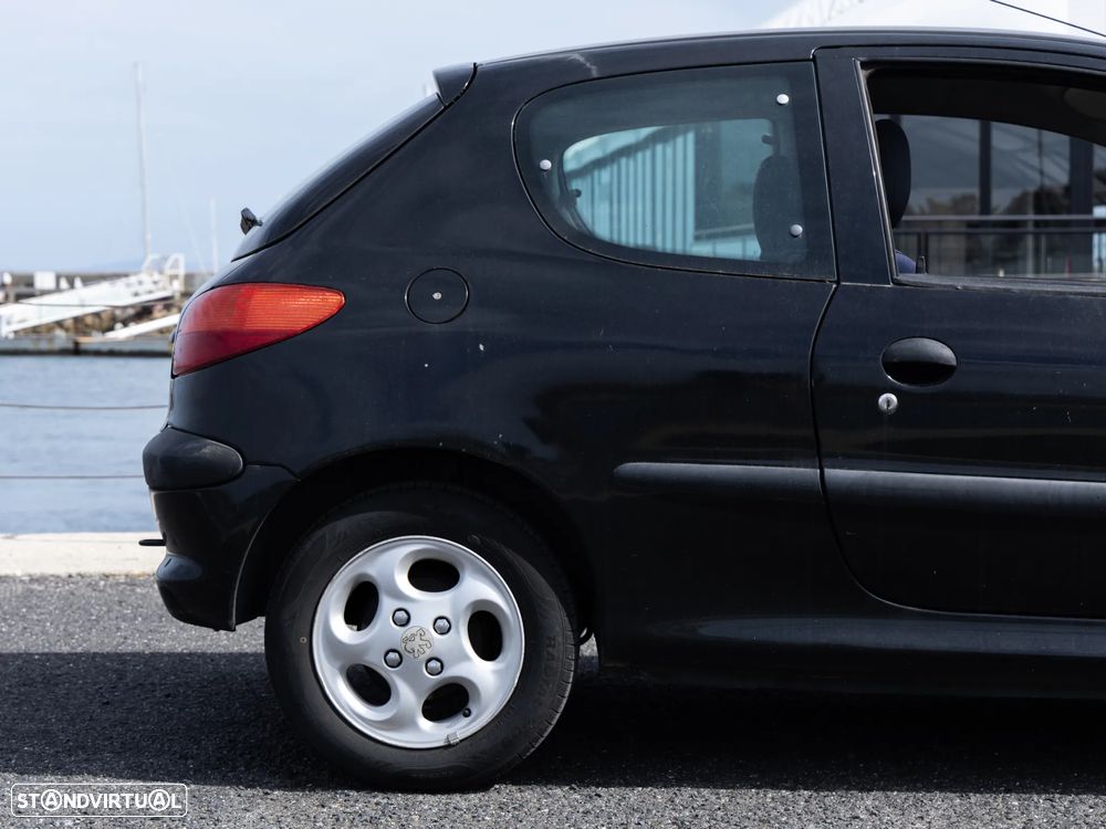 Peugeot 206 1.1 XT - 8