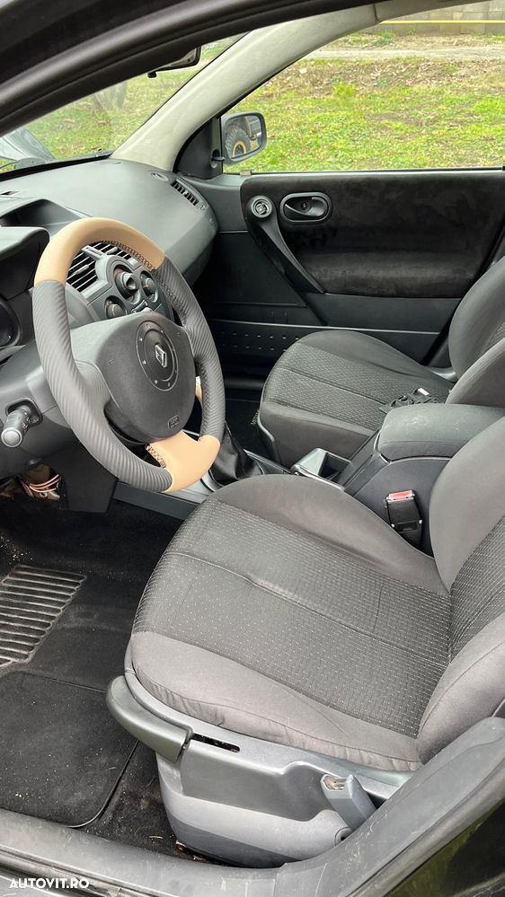 Renault Megane II Sedan 1.5 dCi Influence - 11