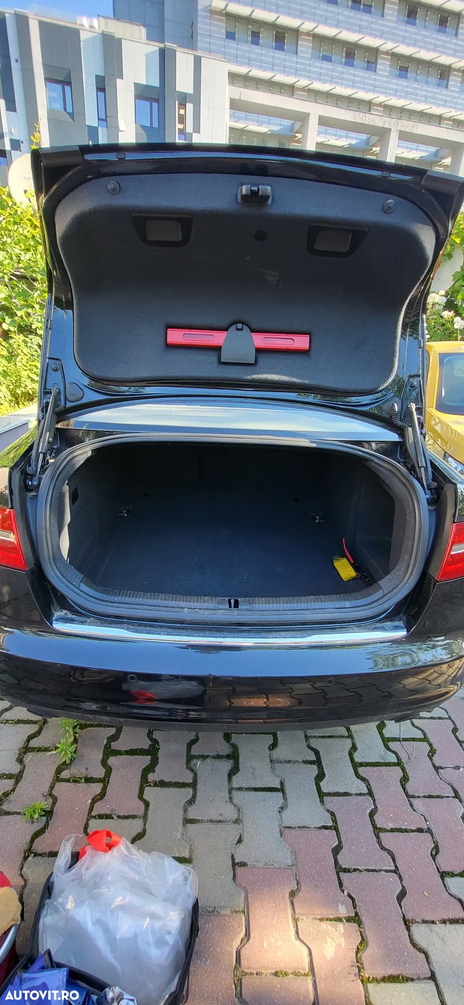 Audi A6 - 4