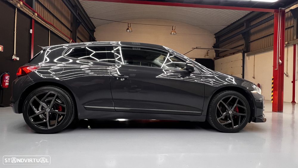 VW Scirocco 2.0 TDI Sport - 25