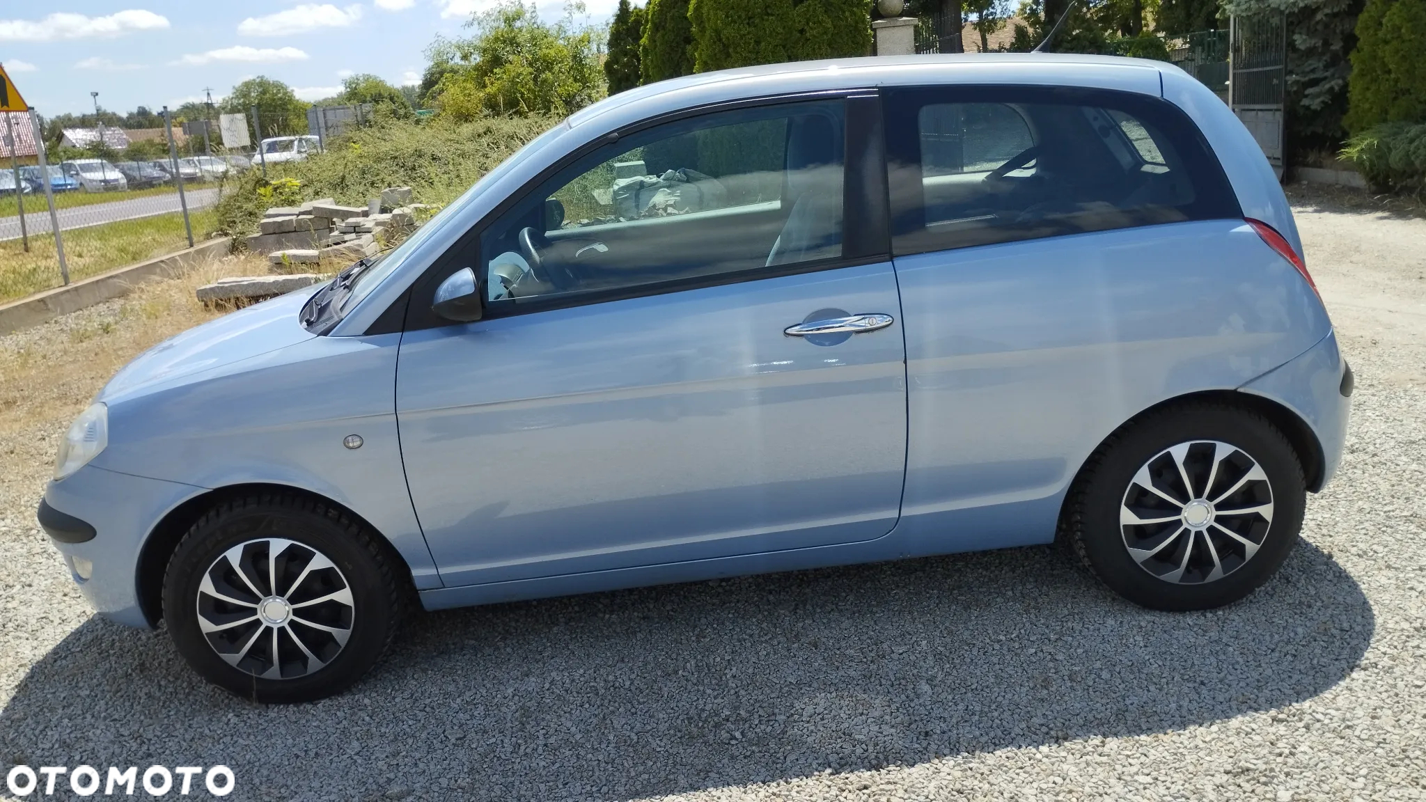 Lancia Ypsilon 1.2 8V Argento (5 os.) - 10