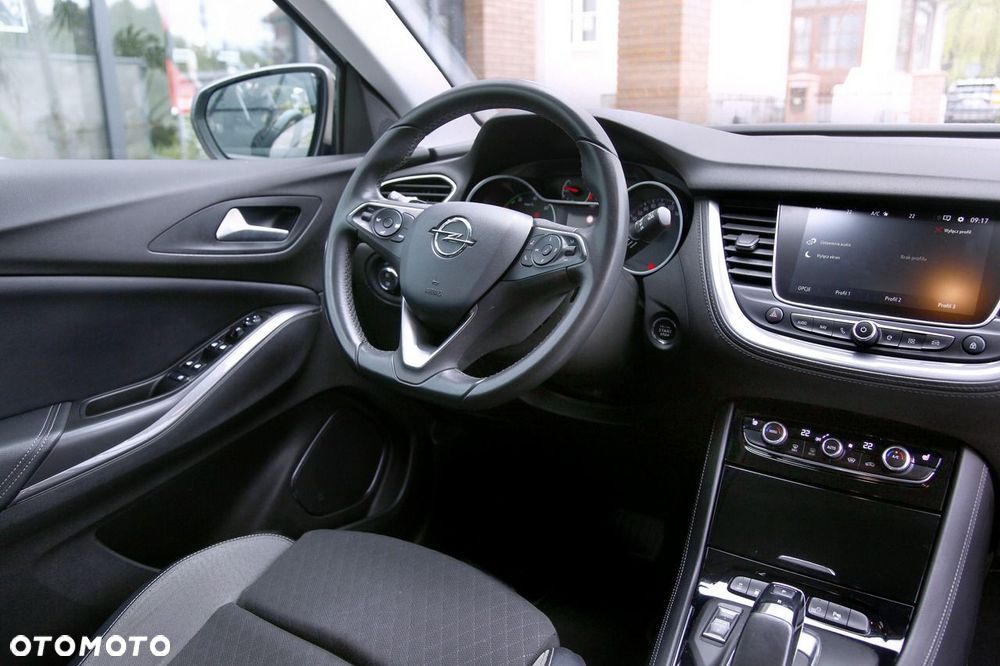 Opel Grandland X - 17