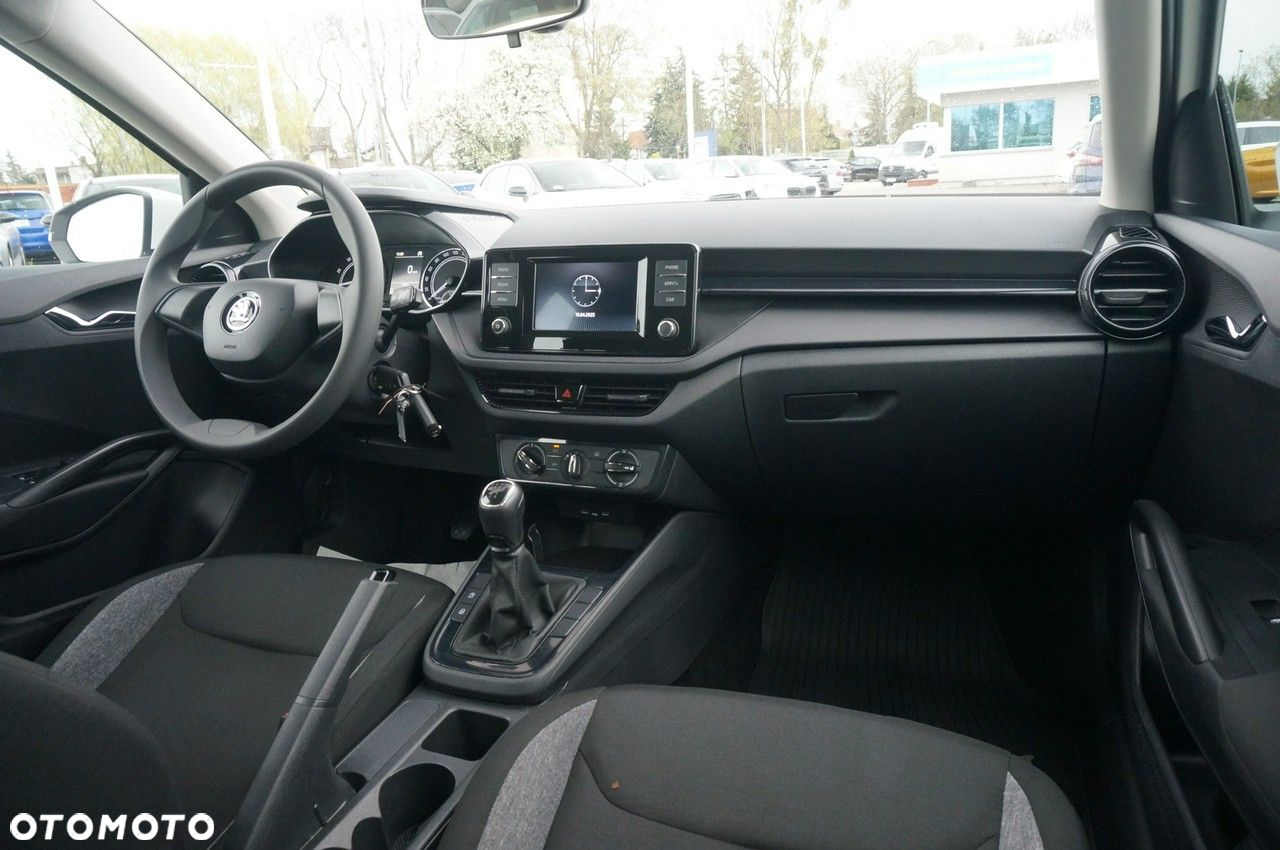 Skoda Fabia 1.0 Active - 17