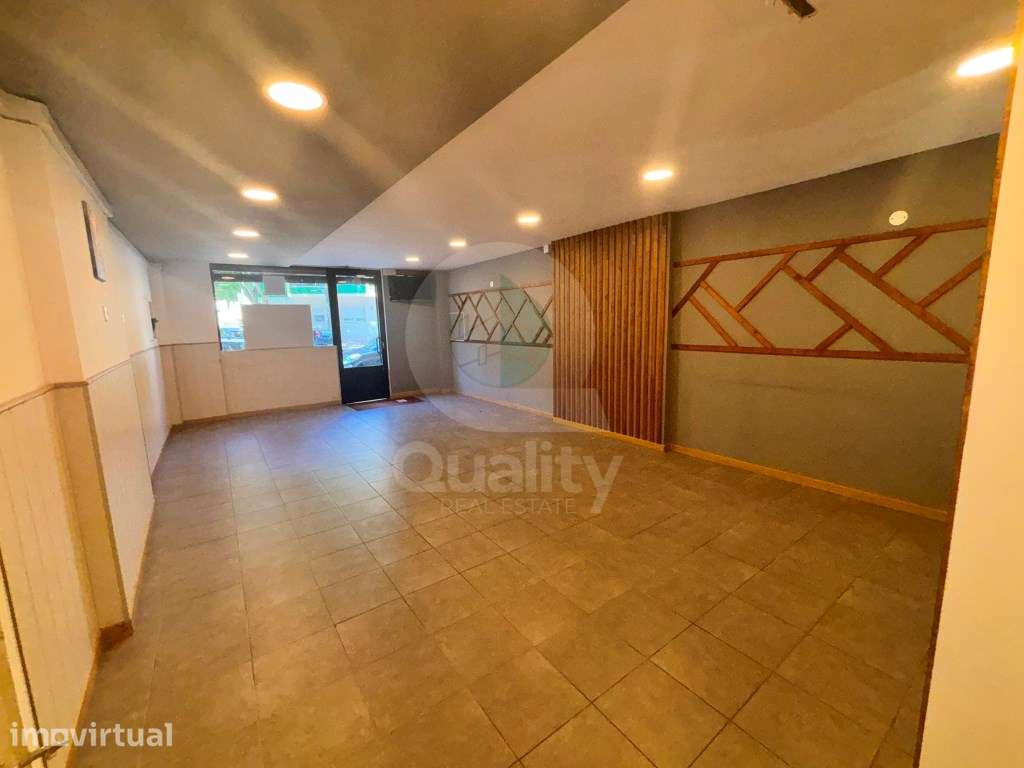 ESPAÇO COMERCIAL PARA RESTAURAÇÃO - Com licença para grelhados no c... - Grande imagem: 4/17