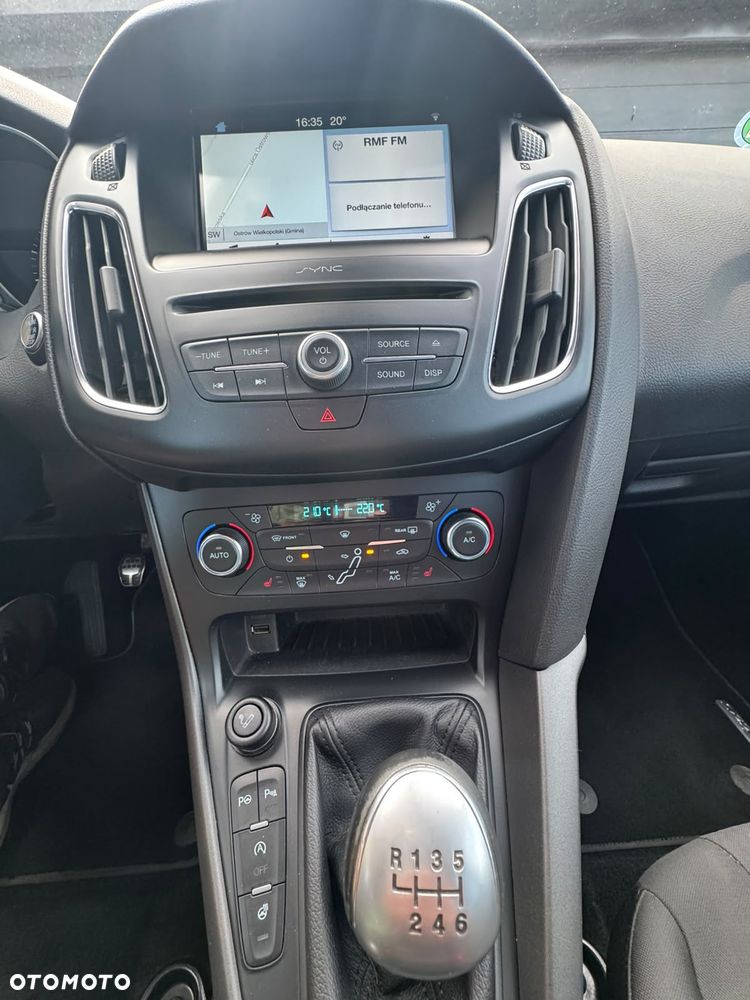 Ford Focus 1.0 EcoBoost ST-Line Black ASS - 17