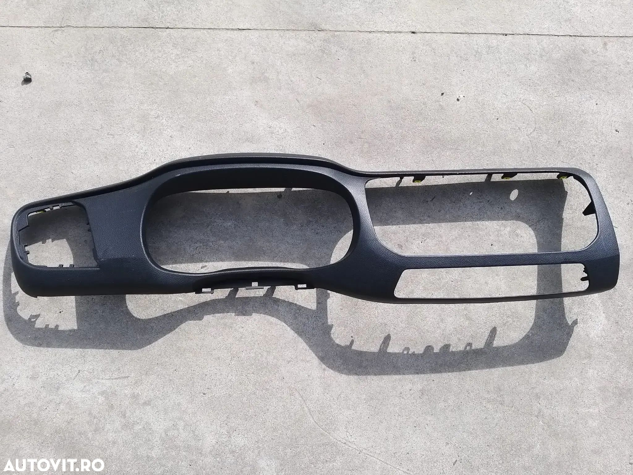 Ornament rama bord opel zafira e life 980836467702 981243447702 98124344zd - 1