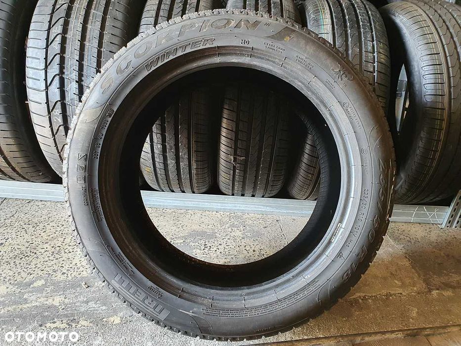 1x Opona zimowa 235/50/18 PIRELLI Scorpion Winter - 101V MO DEMO 8mm! - 2