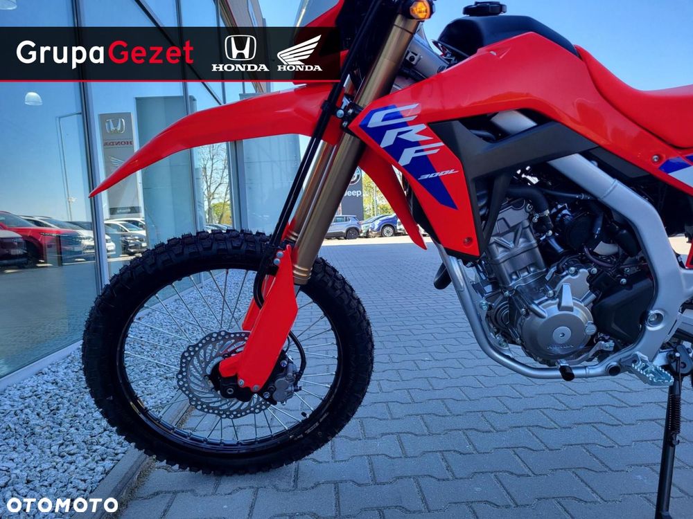 Honda CRF - 8