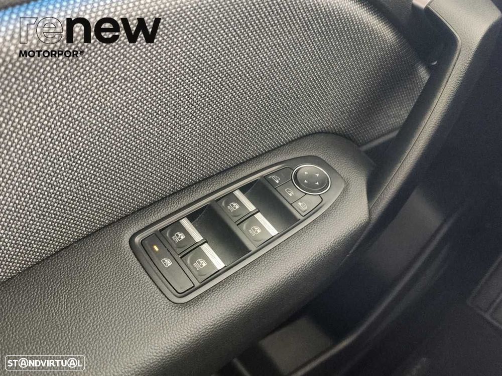 Renault Captur 1.0 TCe Techno — fotografia 20