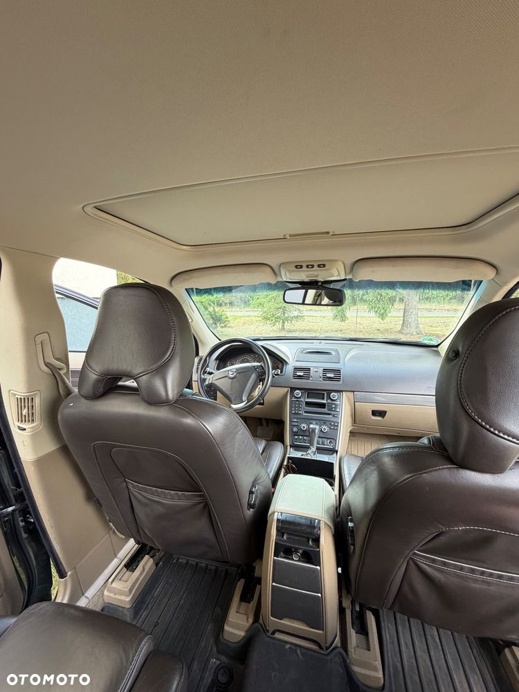 Volvo XC 90 D5 Momentum - 11