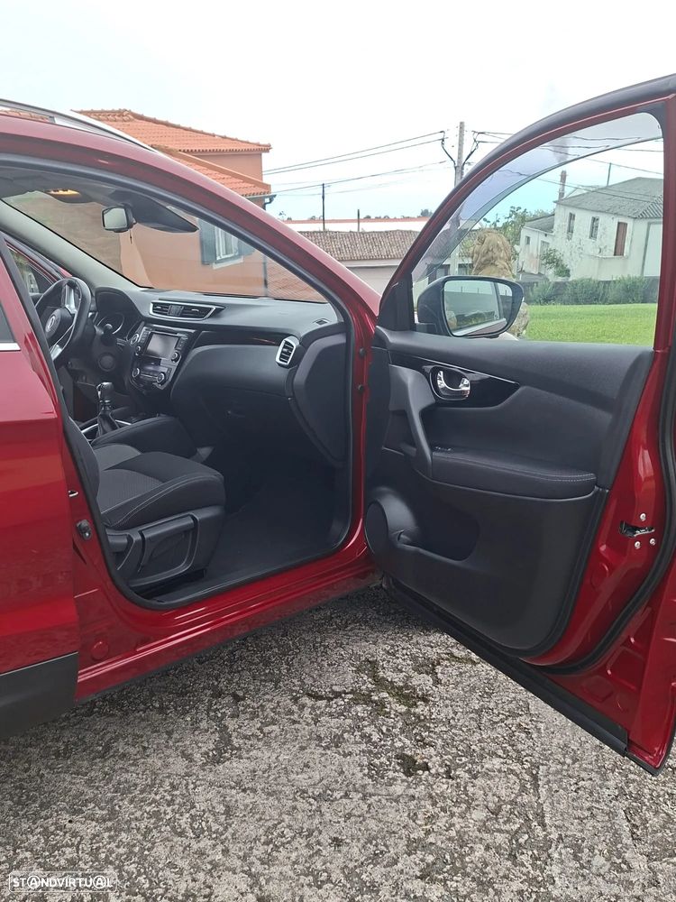 Nissan Qashqai 1.3 DIG-T N-Connecta - 13