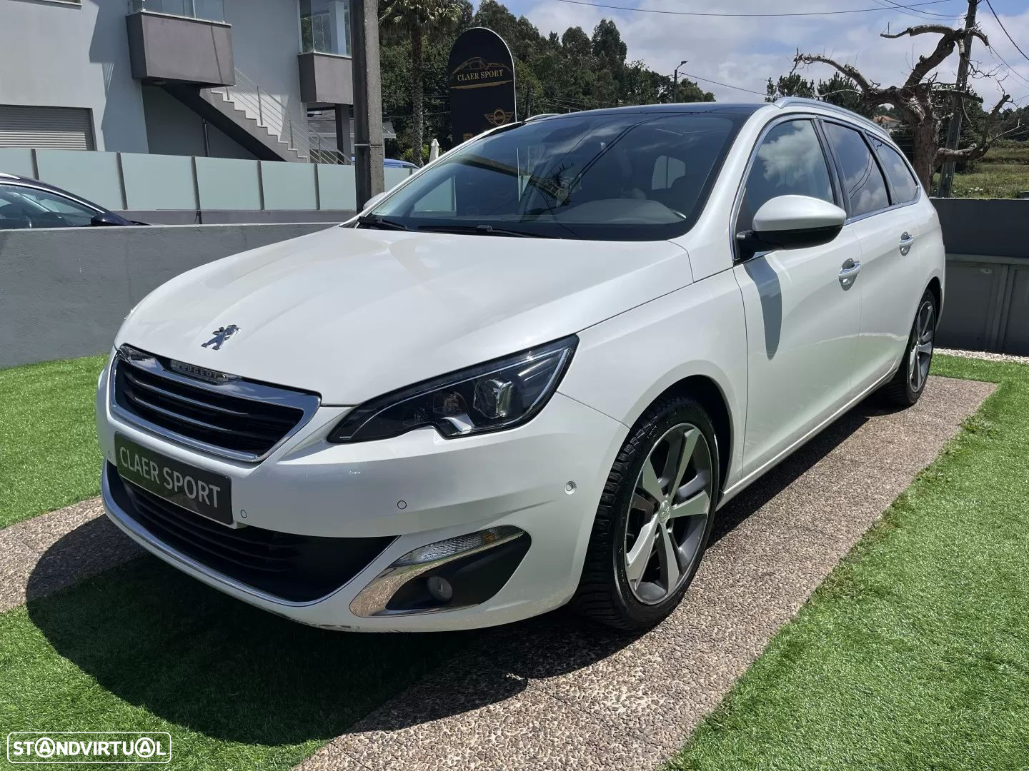 Peugeot 308 SW PureTech 110 Stop & Start Allure - 3