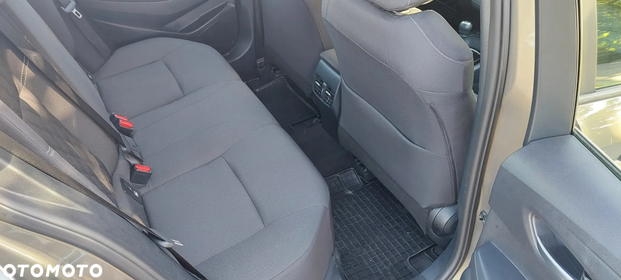 Toyota Corolla 1.6 Comfort - 19
