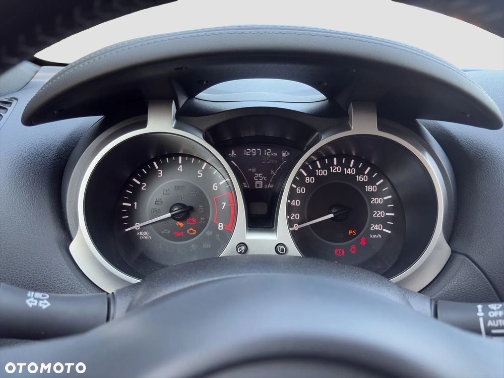 Nissan Juke 1.6 N-Connecta - 11
