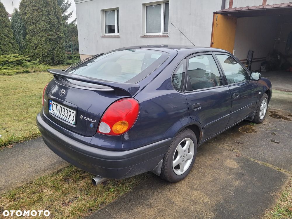 Toyota Corolla 1.4 VVT-i - 4