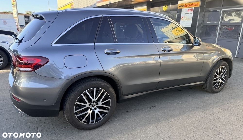 Mercedes-Benz GLC 200 4-Matic - 3