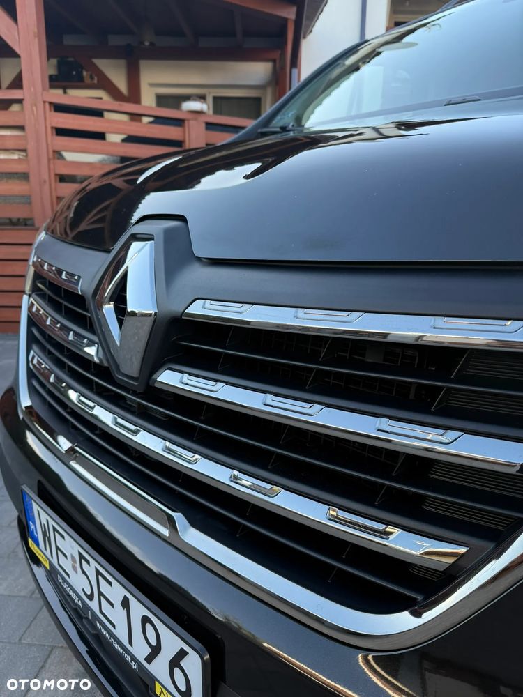 Renault Trafic Grand 2.0 dCi EDC - 9