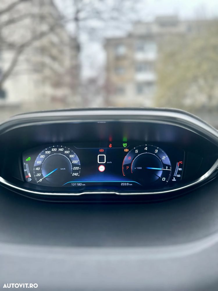 Peugeot 3008 - 21