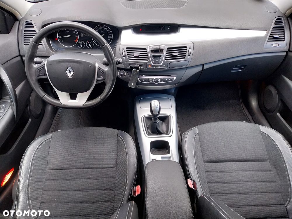 Renault Laguna 2.0 16V Dynamique - 6
