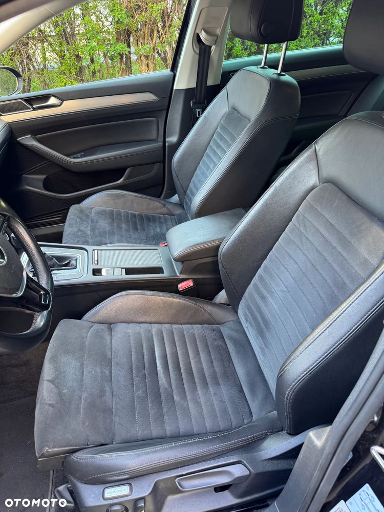 Volkswagen Passat 2.0 TDI BMT 4Mot Highline DSG - 13