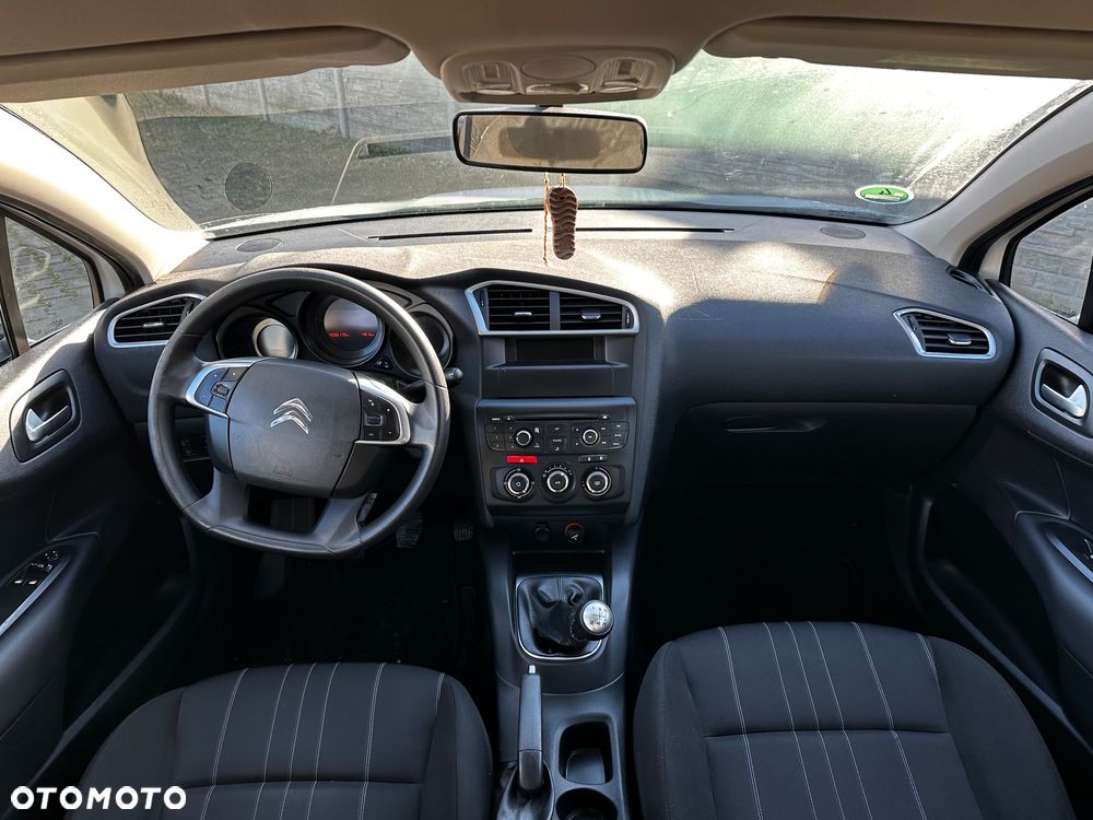 Citroën C4 VTi 95 Attraction - 5