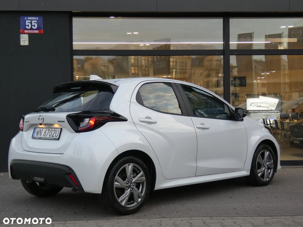 Mazda 2 - 3