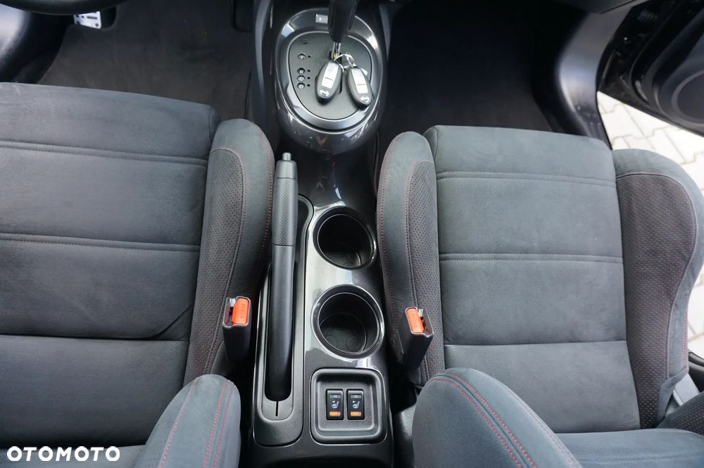 Nissan Juke 1.6 DIG-T ALL-MODE 4x4i CVT Nismo - 36