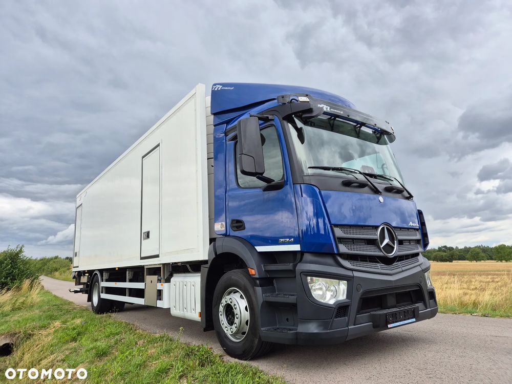 Mercedes-Benz Antos 1824 CARRIER VECTOR 1850 DRZWI + winda i 2x drzwi boczne / 8.35m / z Holandii / Axor man Tgm T1000-R THERMO King Supra 1850 1150 - 13