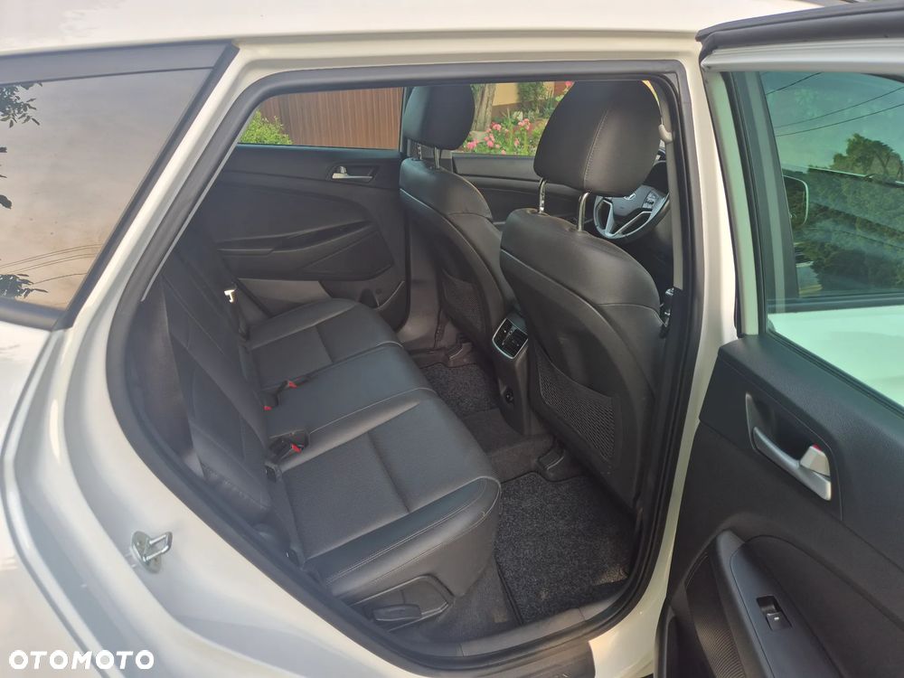 Hyundai Tucson 1.6 GDi 2WD N Line - 25