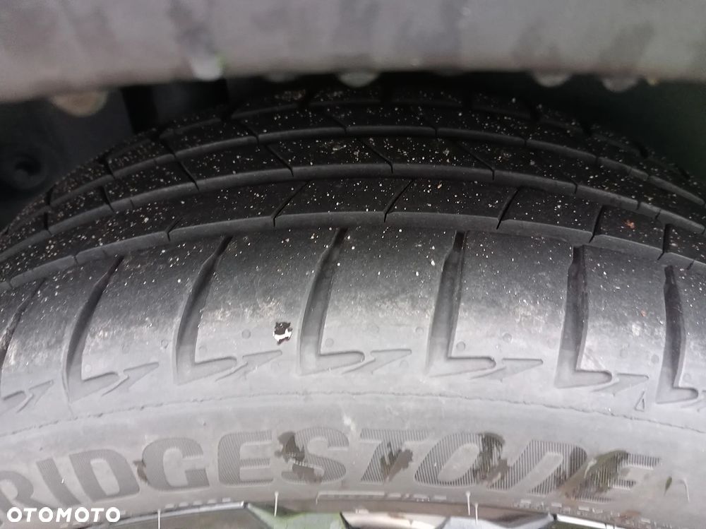 Opel Crossland X - 21