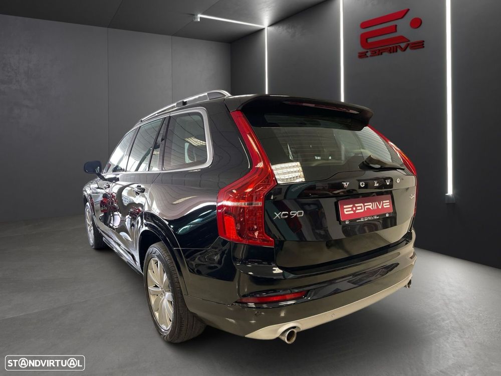 Volvo XC 90 2.0 D4 Momentum - 4