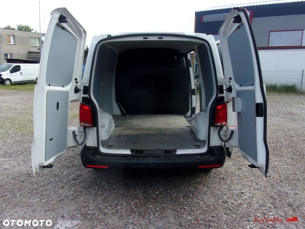 Volkswagen Transporter - 5